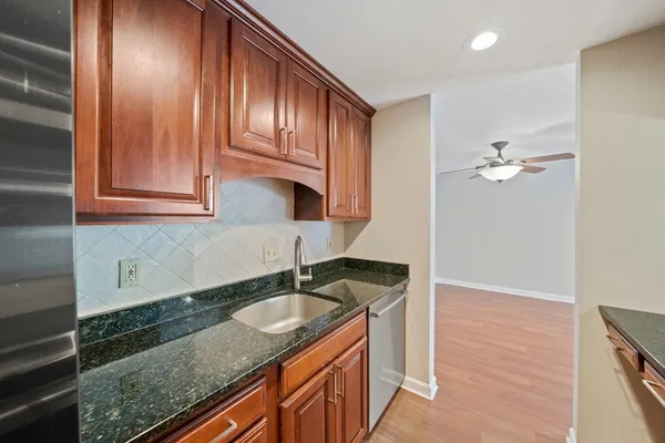 $4,200 | 1600 Massachusetts Avenue, Unit 203, Cambridge, MA 02138