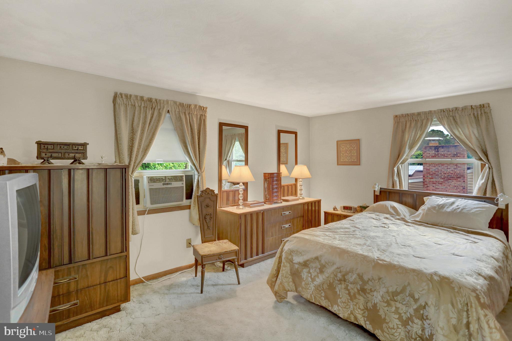 63 Sharon Road Enola, PA 17025 - Photo 16 of 40 Gallery Image 16