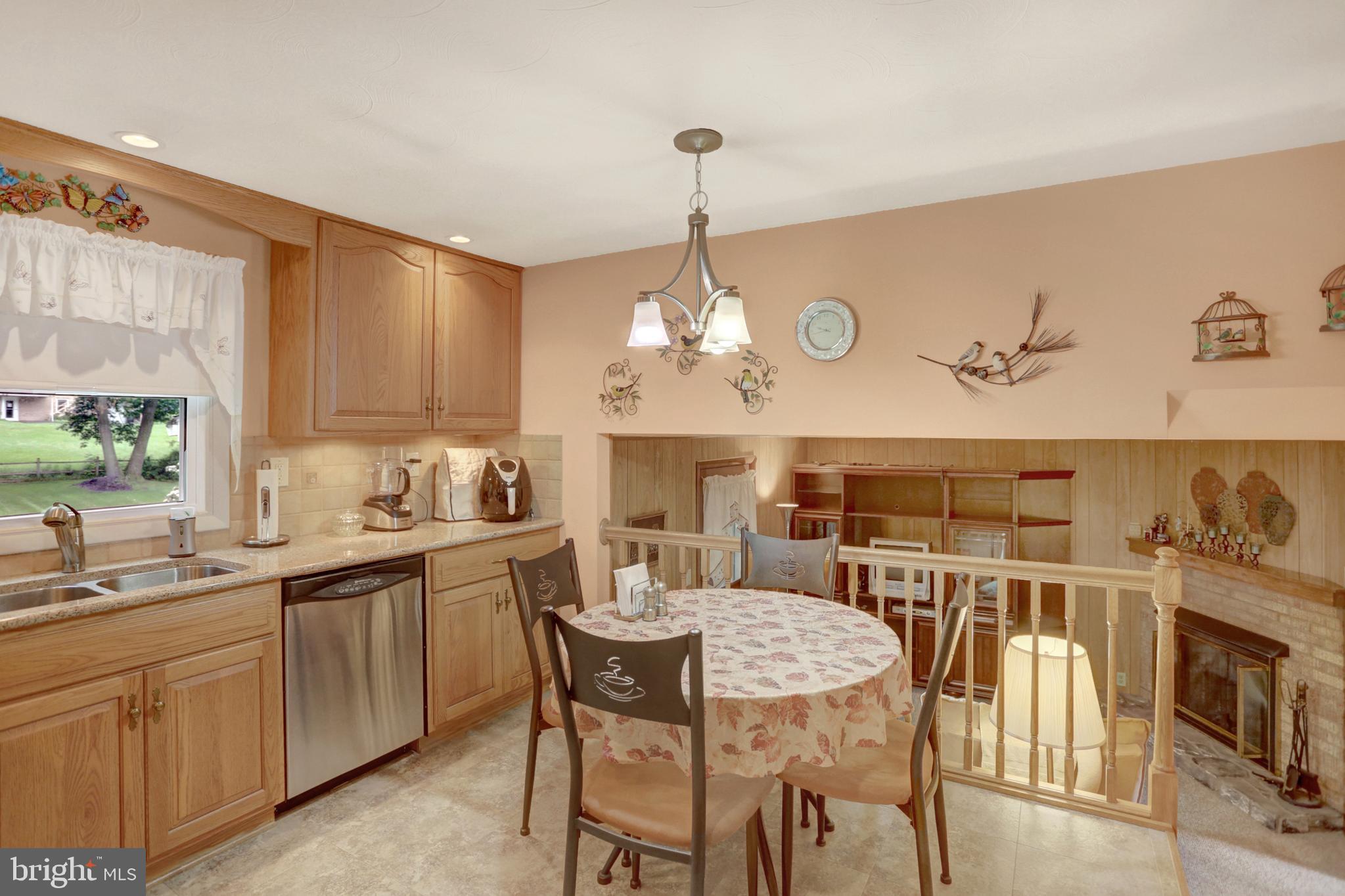 63 Sharon Road Enola, PA 17025 - Photo 4 of 40 Gallery Image 4
