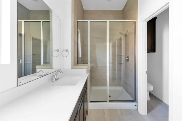 $2,500 | 1426 Northwood Blf Lane, Pinehurst, TX 77362