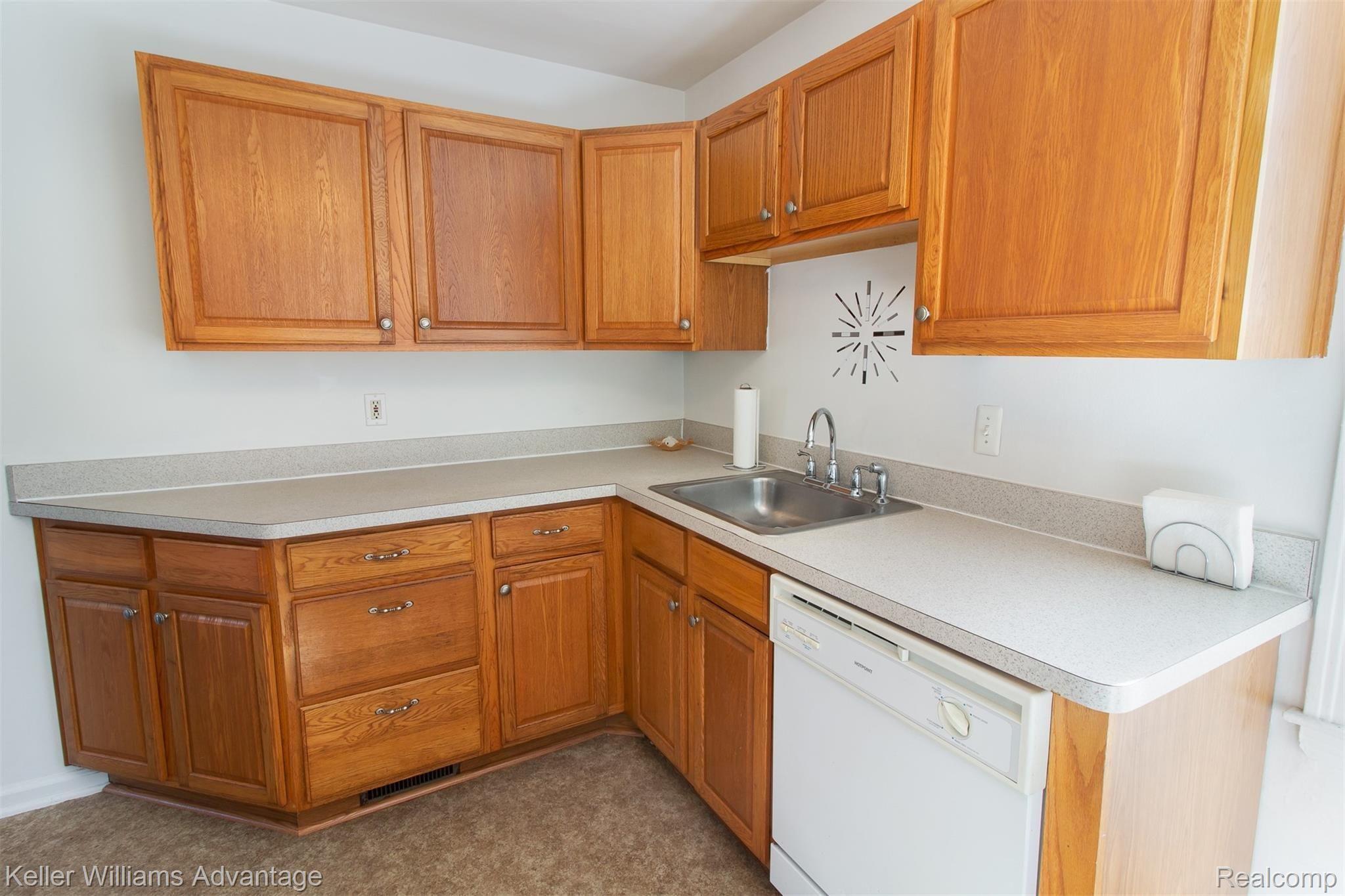 3912 Greenfield Road Berkley, MI 48072 - Photo 7 of 28 GreenfieldRd_3912_Kitchen_02.jpg