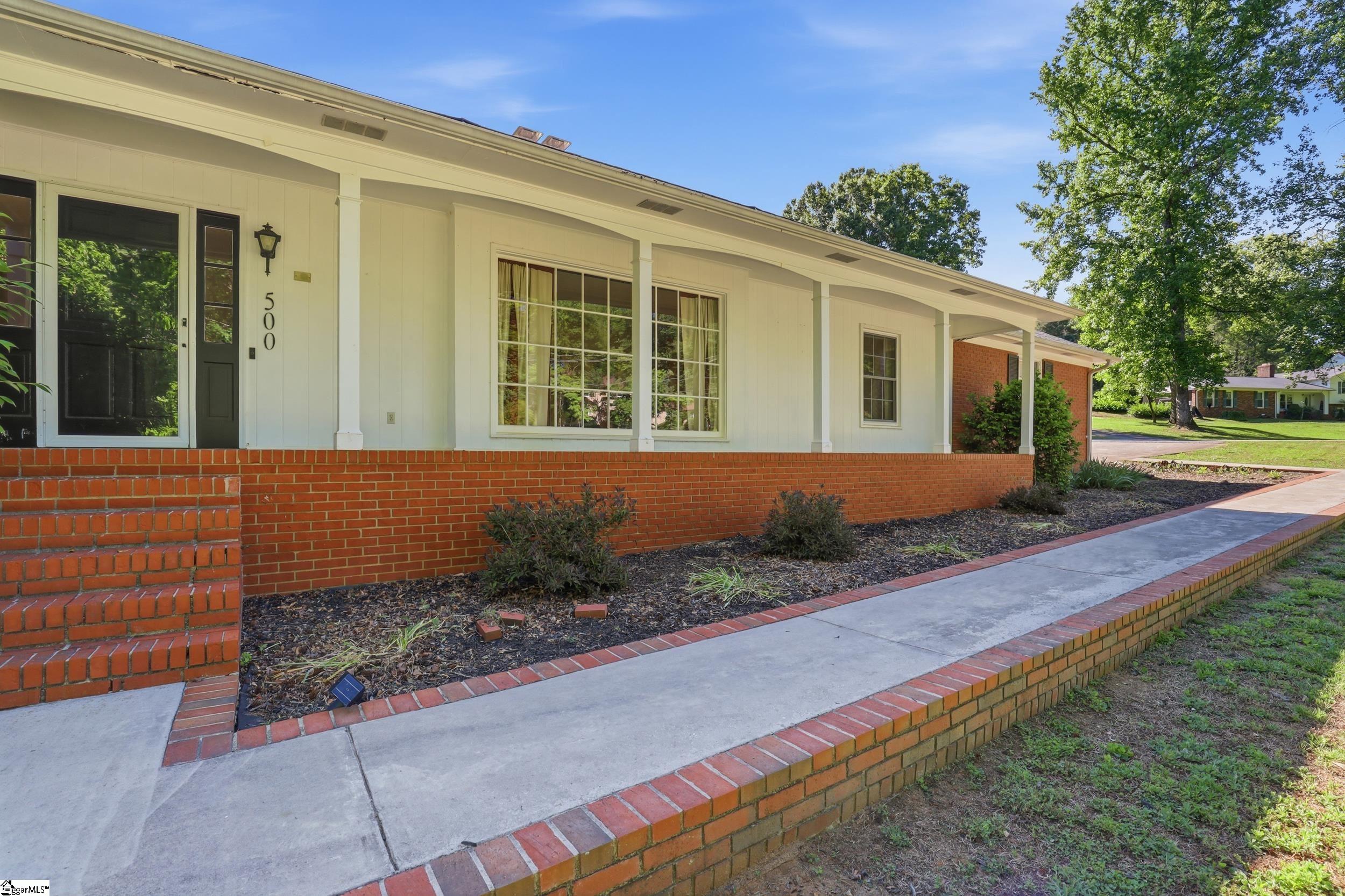 500 Laurel Road Easley, SC 29642 - Photo 7 of 41