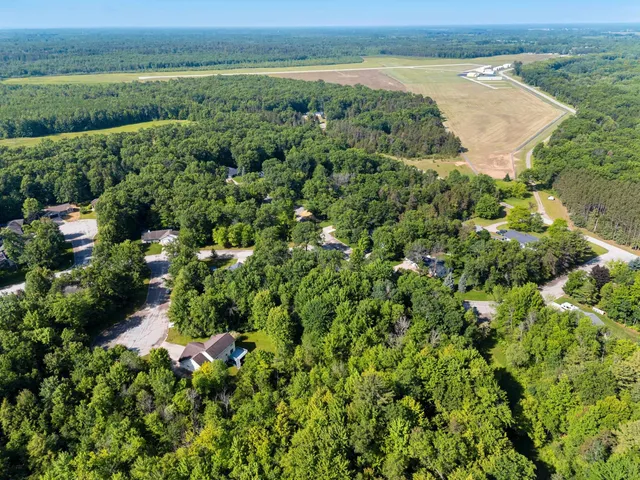 $20,000 | Acorn Trail, Unit 8, Oconto, WI 54153