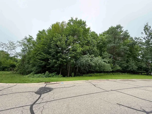 $20,000 | Acorn Trail, Unit 8, Oconto, WI 54153