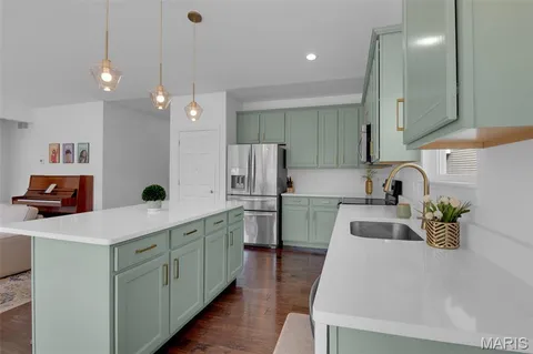 $425,000 | 515 Wilmer Hollow Lane, Wentzville, MO 63385