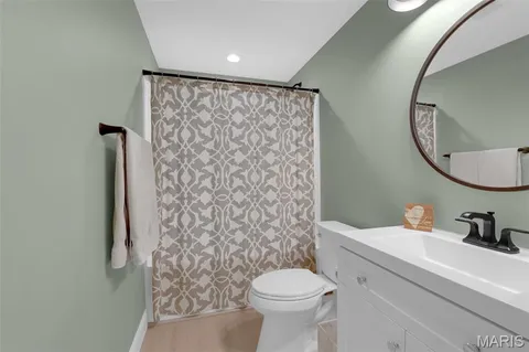 $425,000 | 515 Wilmer Hollow Lane, Wentzville, MO 63385