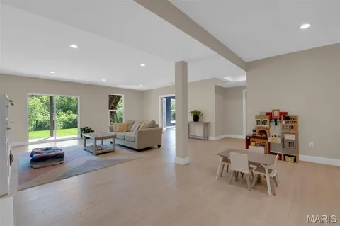 $425,000 | 515 Wilmer Hollow Lane, Wentzville, MO 63385