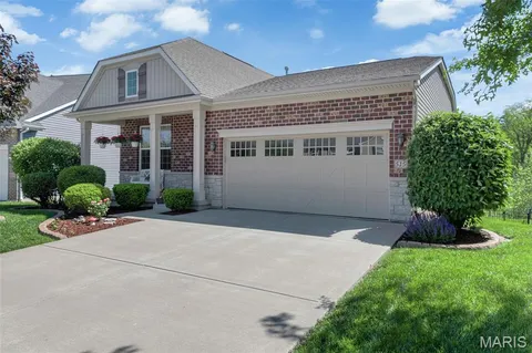 $425,000 | 515 Wilmer Hollow Lane, Wentzville, MO 63385