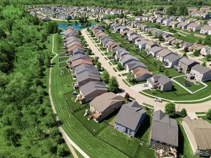 $425,000 | 515 Wilmer Hollow Lane, Wentzville, MO 63385