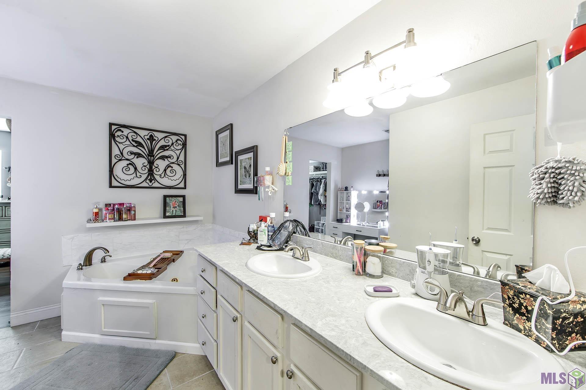 4012 John Street Berwick, LA 70342 - Photo 14 of 25