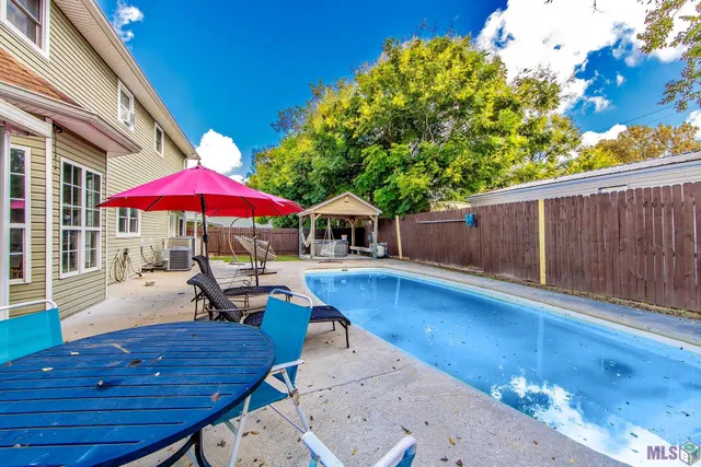 $349,000 | 4012 John Street, Berwick, LA 70342