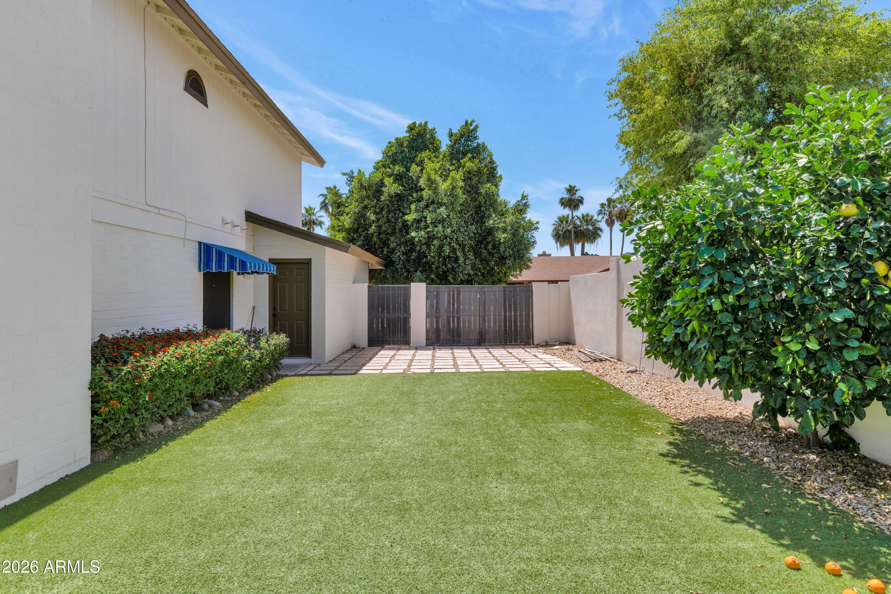 5850 East Kathleen Road Scottsdale, AZ 85254 - Photo 27 of 27 5850 E Kathleen Rd-print-030-029-TOD0739
