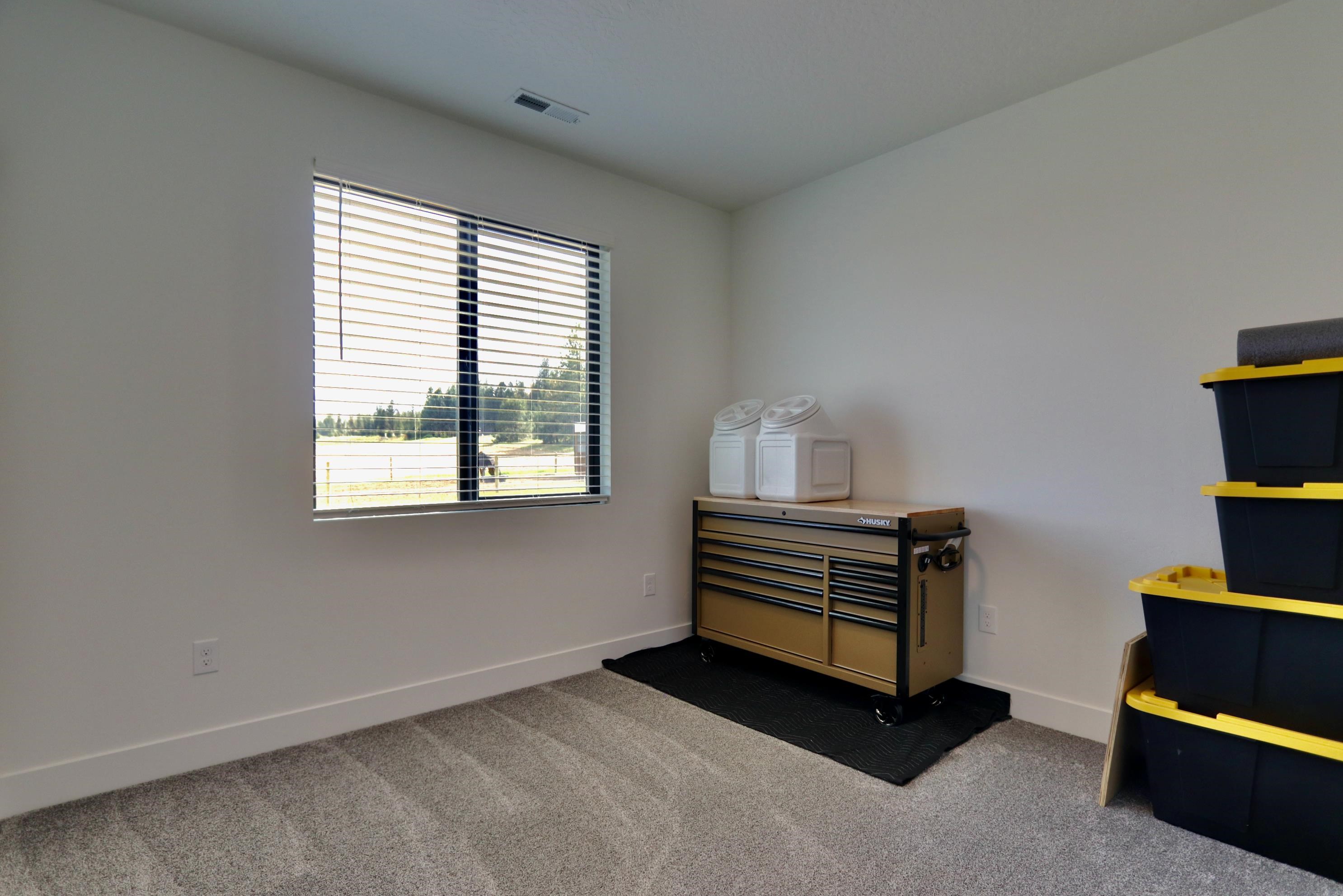 26433 North Spotted Road Deer Park, WA 99006 - Photo 19 of 28 Gallery Image 19