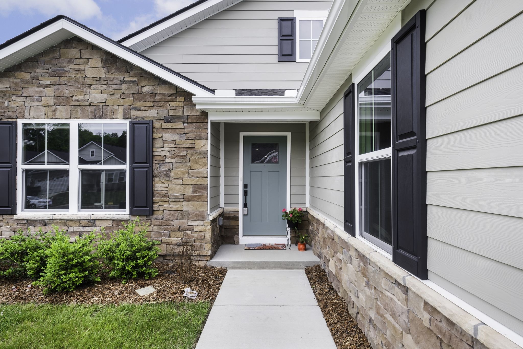 807 Rae Drive Columbia, TN 38401 - Photo 3 of 31 Gallery Image 3