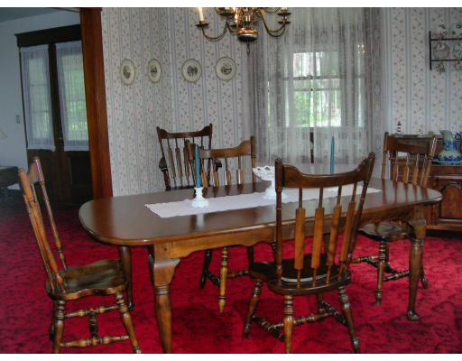 47 Concord Road Billerica, MA 01821 - Photo 3 of 21 a view of a dining room with furniture