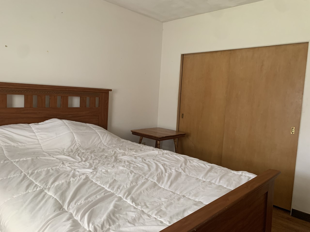 306 Maple Street Cedar Point, IL 61316 - Photo 24 of 43 a bedroom with a bed and a window