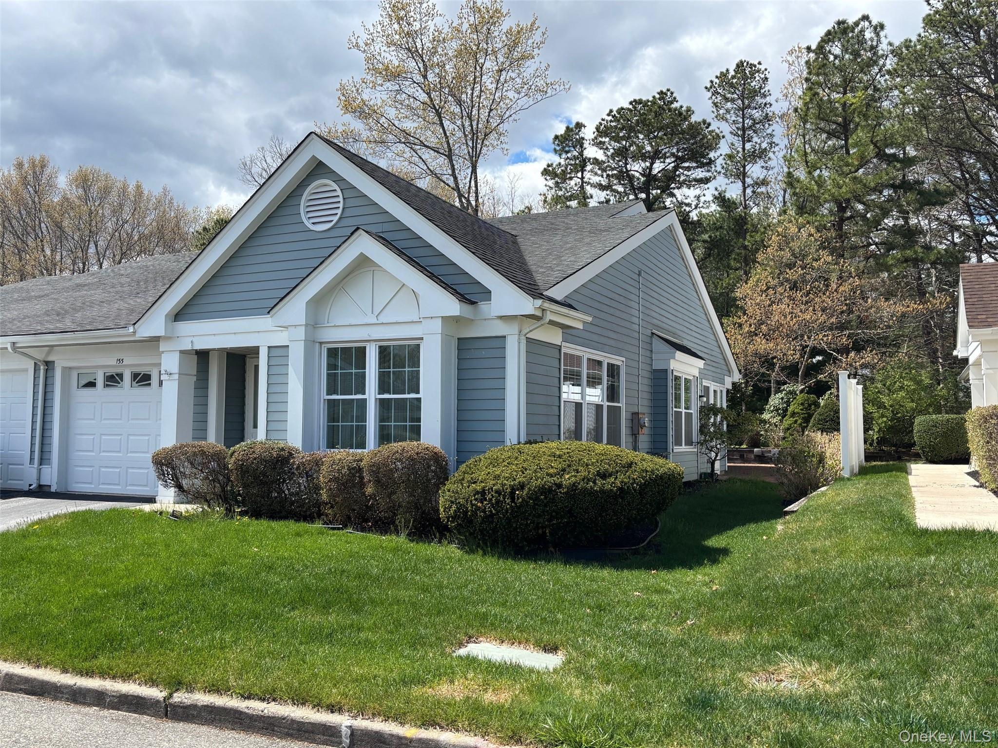 155 Glen Drive Ridge, NY 11961 - Photo 2 of 24