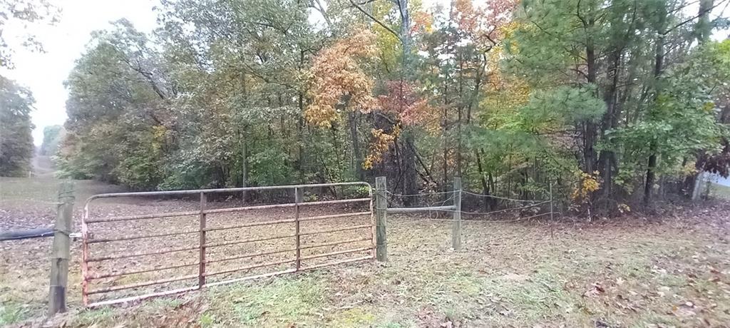 3 + acre Wooded Building lot