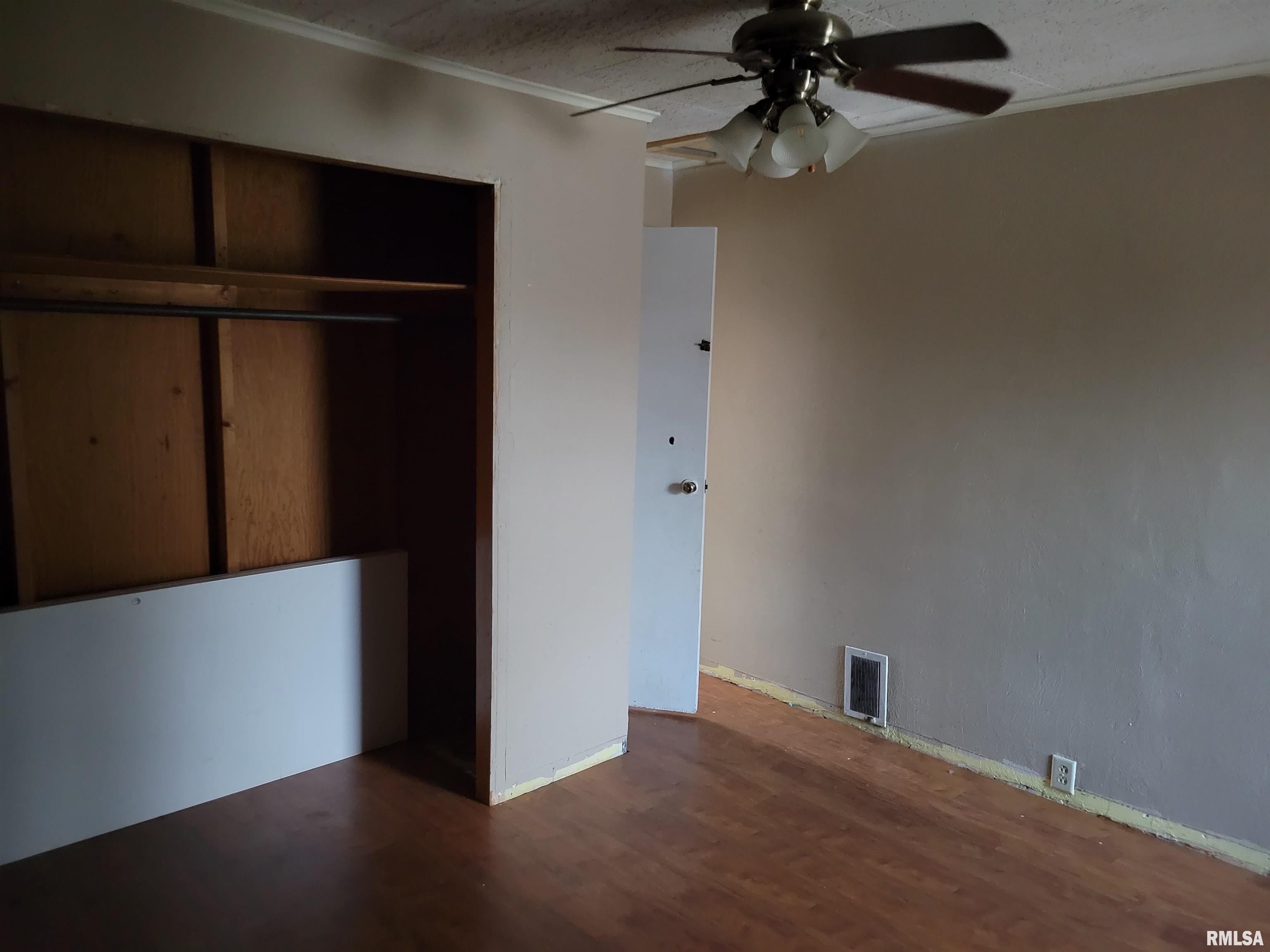 207 Pleasant Street Benson, IL 61516 - Photo 16 of 20 Gallery Image 16