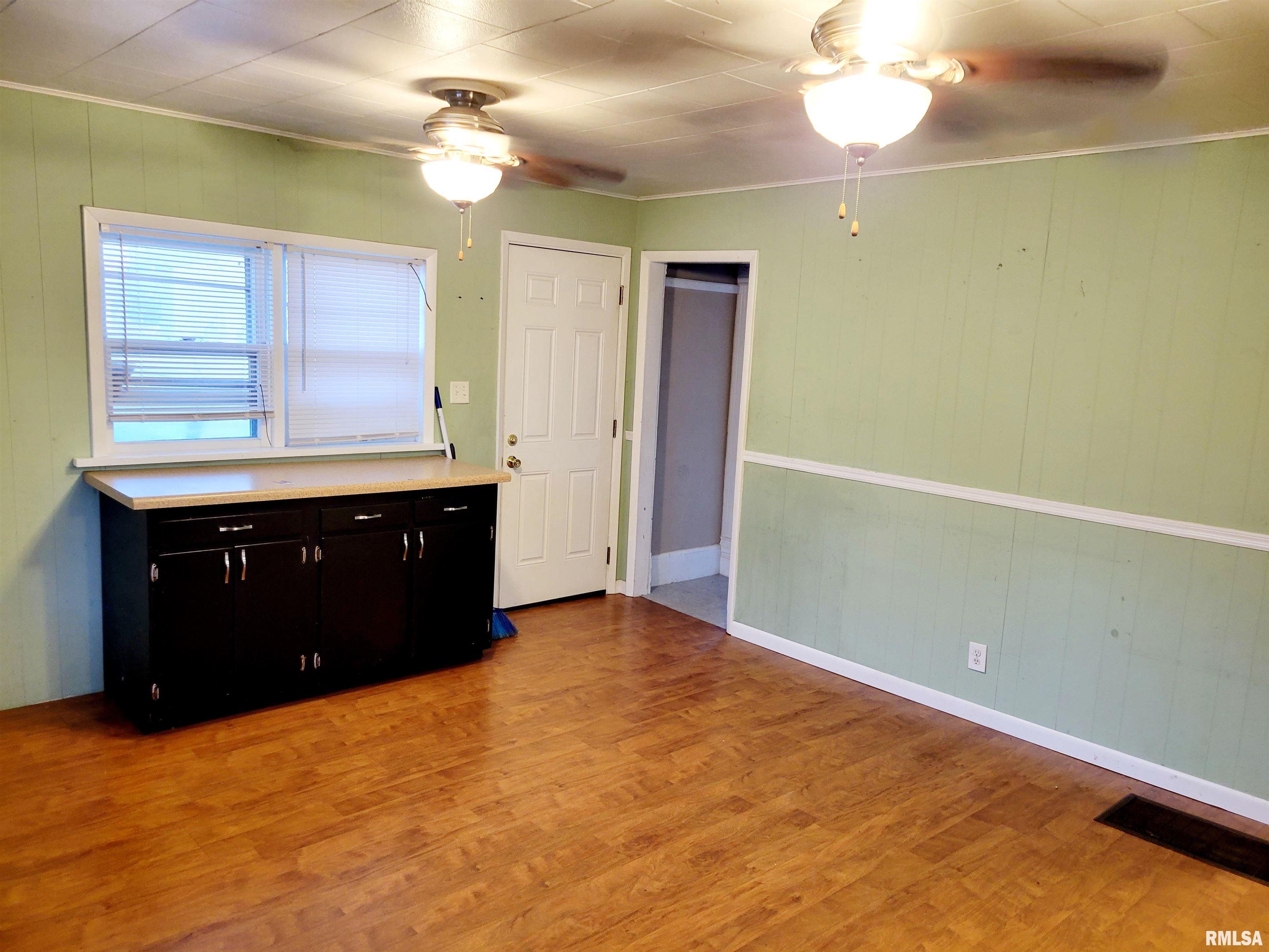 207 Pleasant Street Benson, IL 61516 - Photo 10 of 20 Gallery Image 10