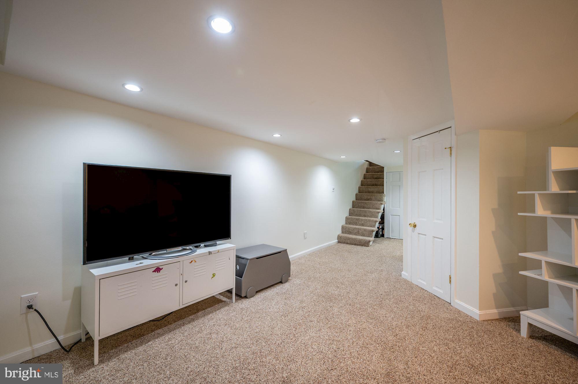 919 E Street Southeast Washington, DC 20003 - Photo 16 of 28 Large finished bsmt offers flexible extra space