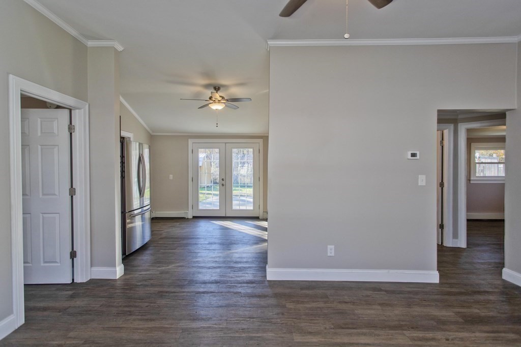 206 Corcoran Boulevard Springfield, MA 01118 - Photo 21 of 32 Gallery Image 21