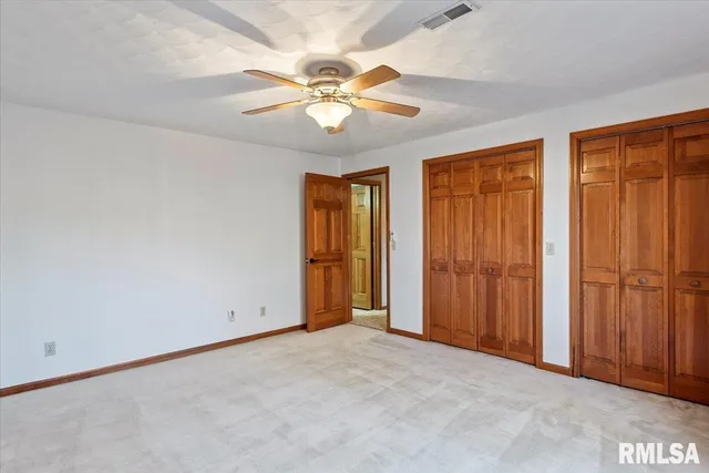 $279,900 | 2553 Chapel Hill Drive, Springfield, IL 62702