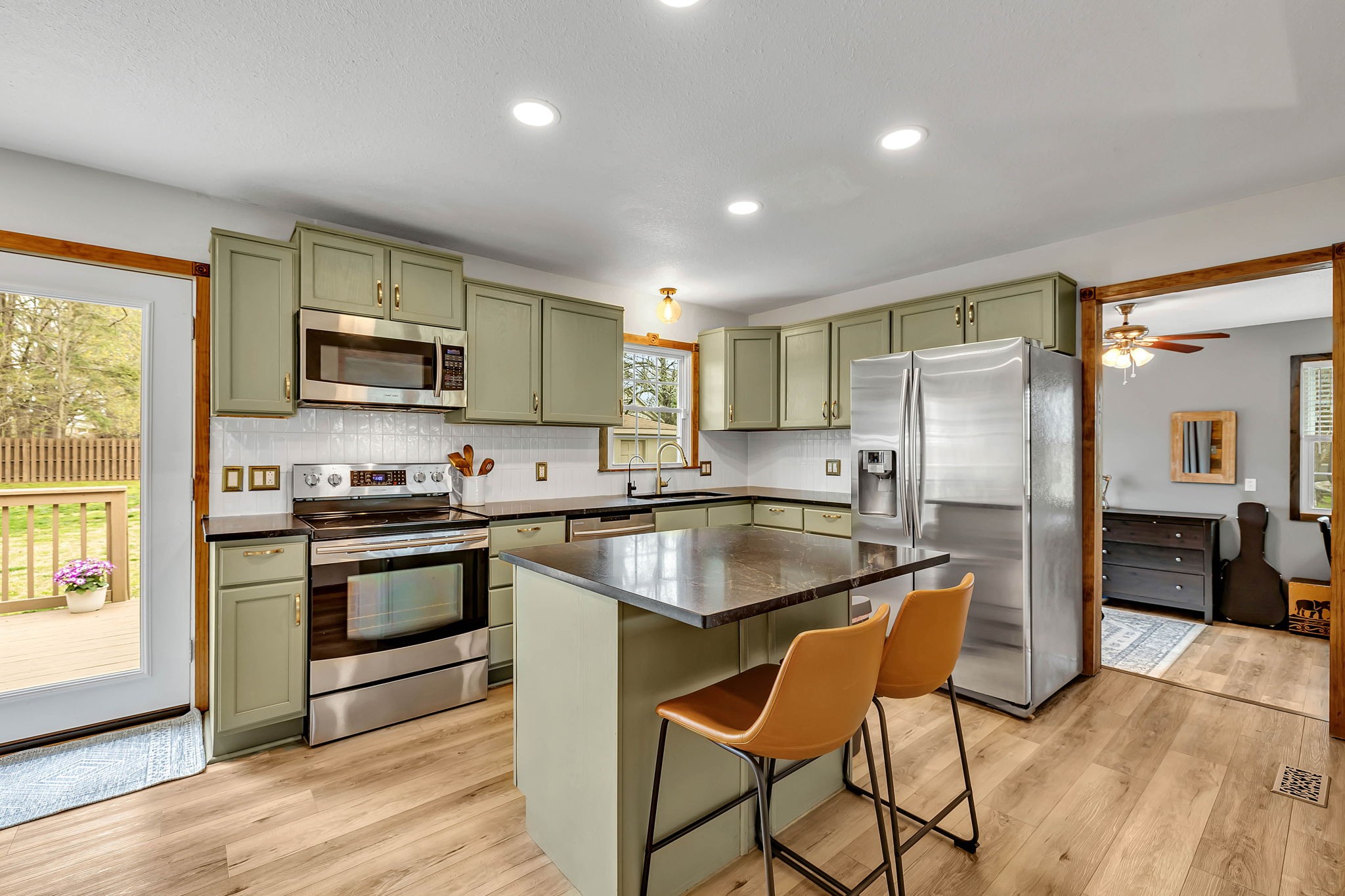 525 Chester Avenue Spring Hill, TN 37174 - Photo 4 of 40 Gallery Image 4