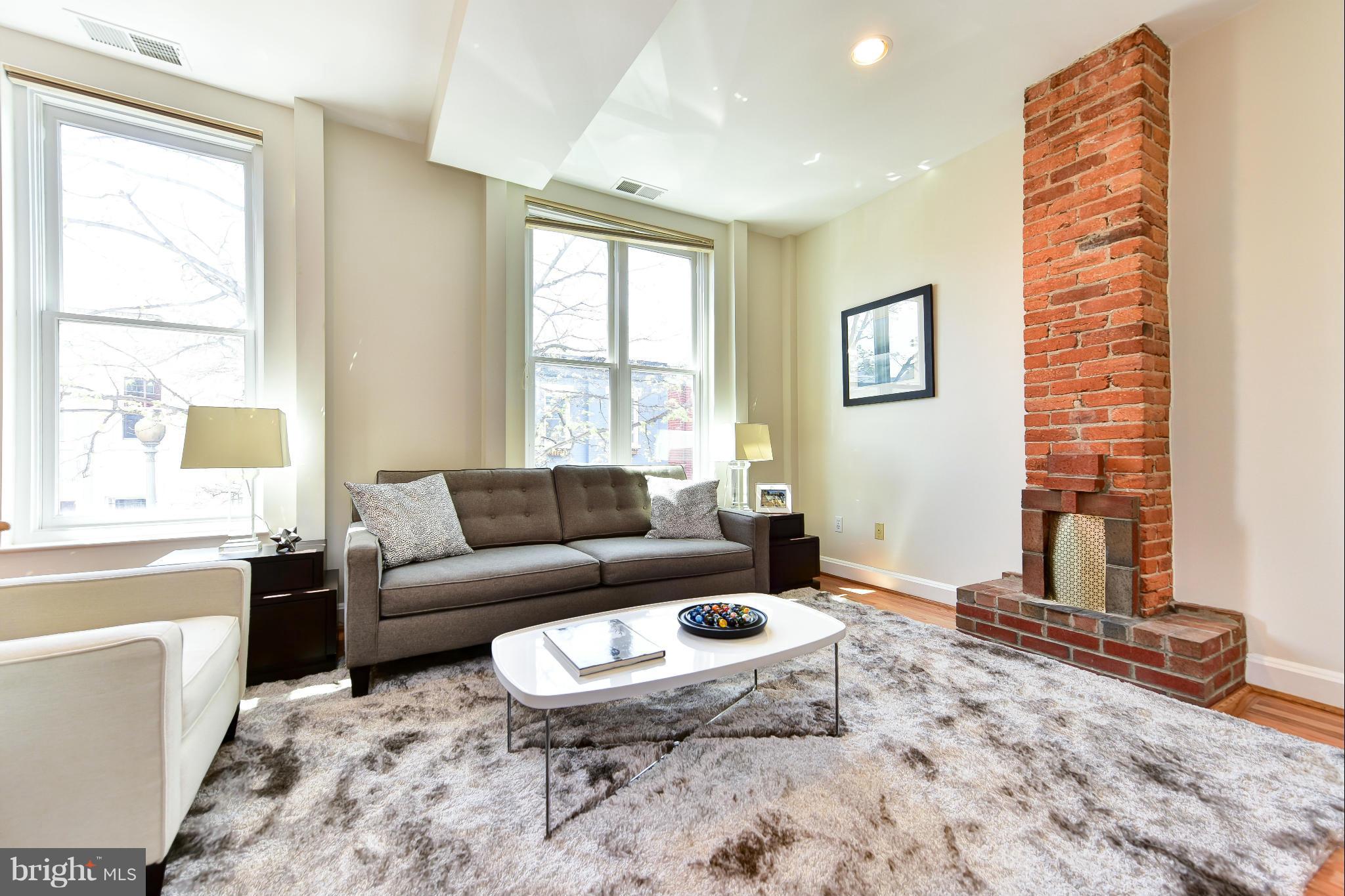 1749 Seaton Street Northwest Washington, DC 20009 - Photo 8 of 22 Living Room