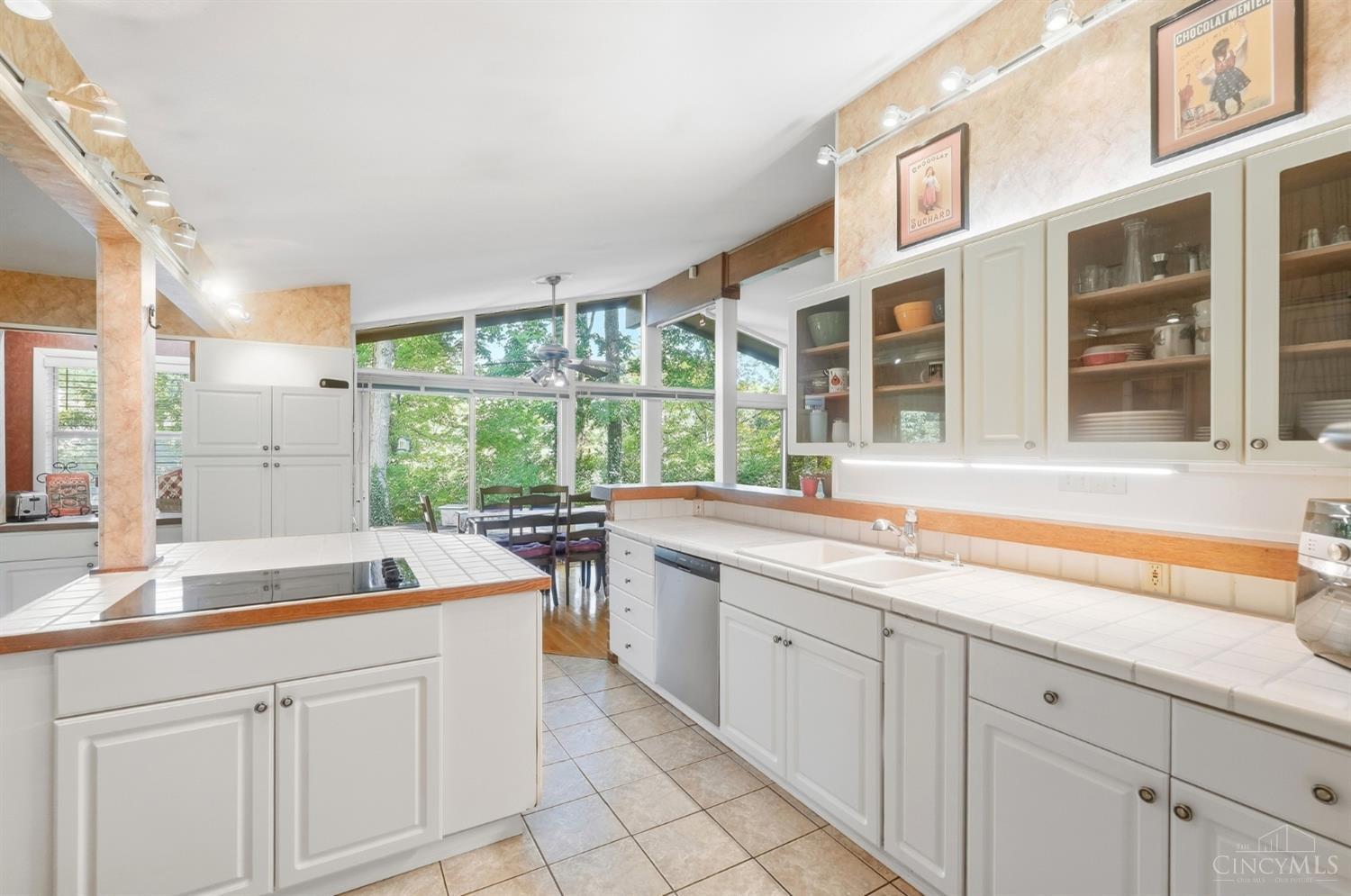 1875 Wolfangel Road Cincinnati, OH 45230 - Photo 22 of 75 Gallery Image 22