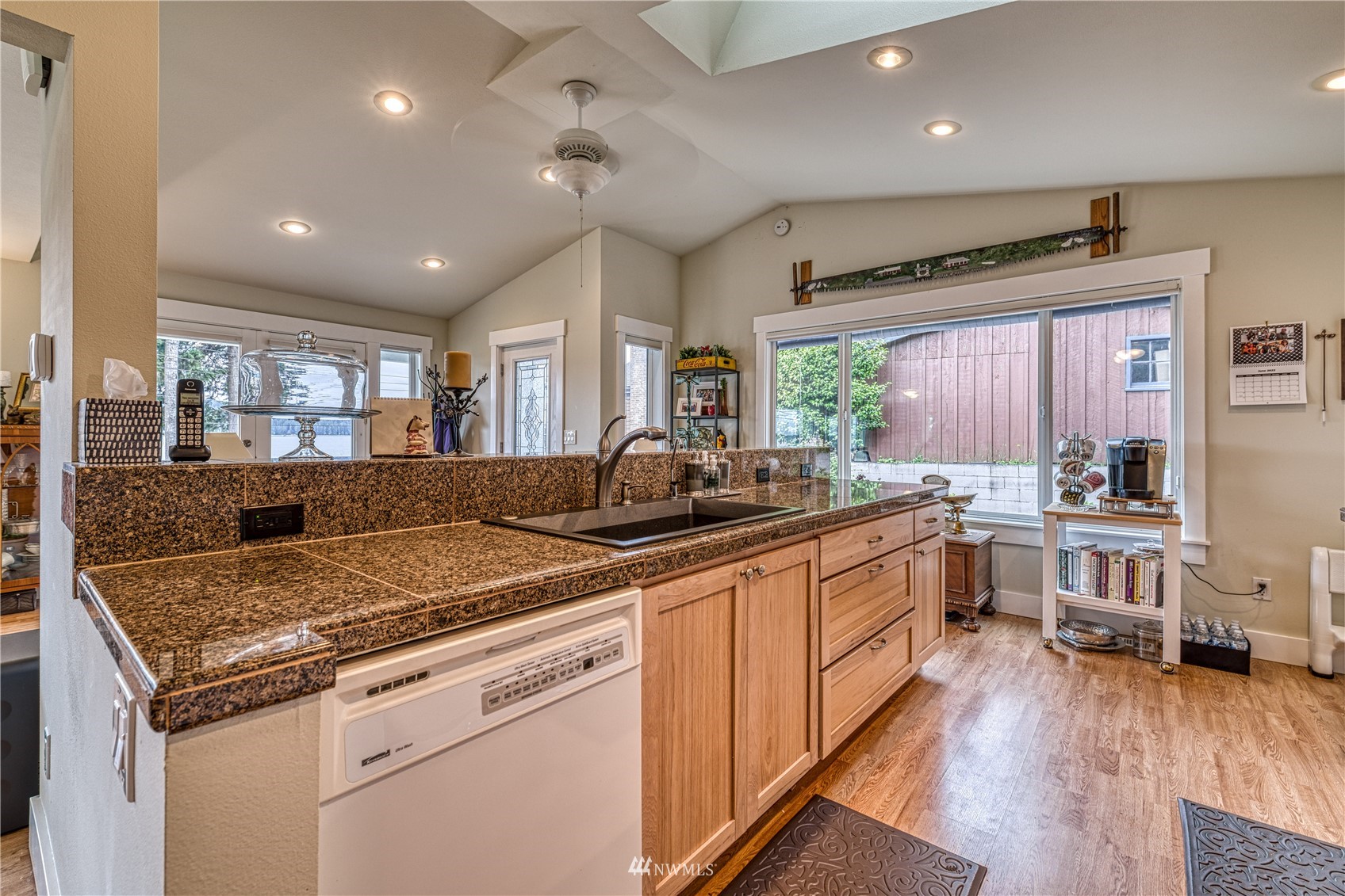 7620 Northeast North Shore Road Belfair, WA 98528 - Photo 8 of 24 Gallery Image 8