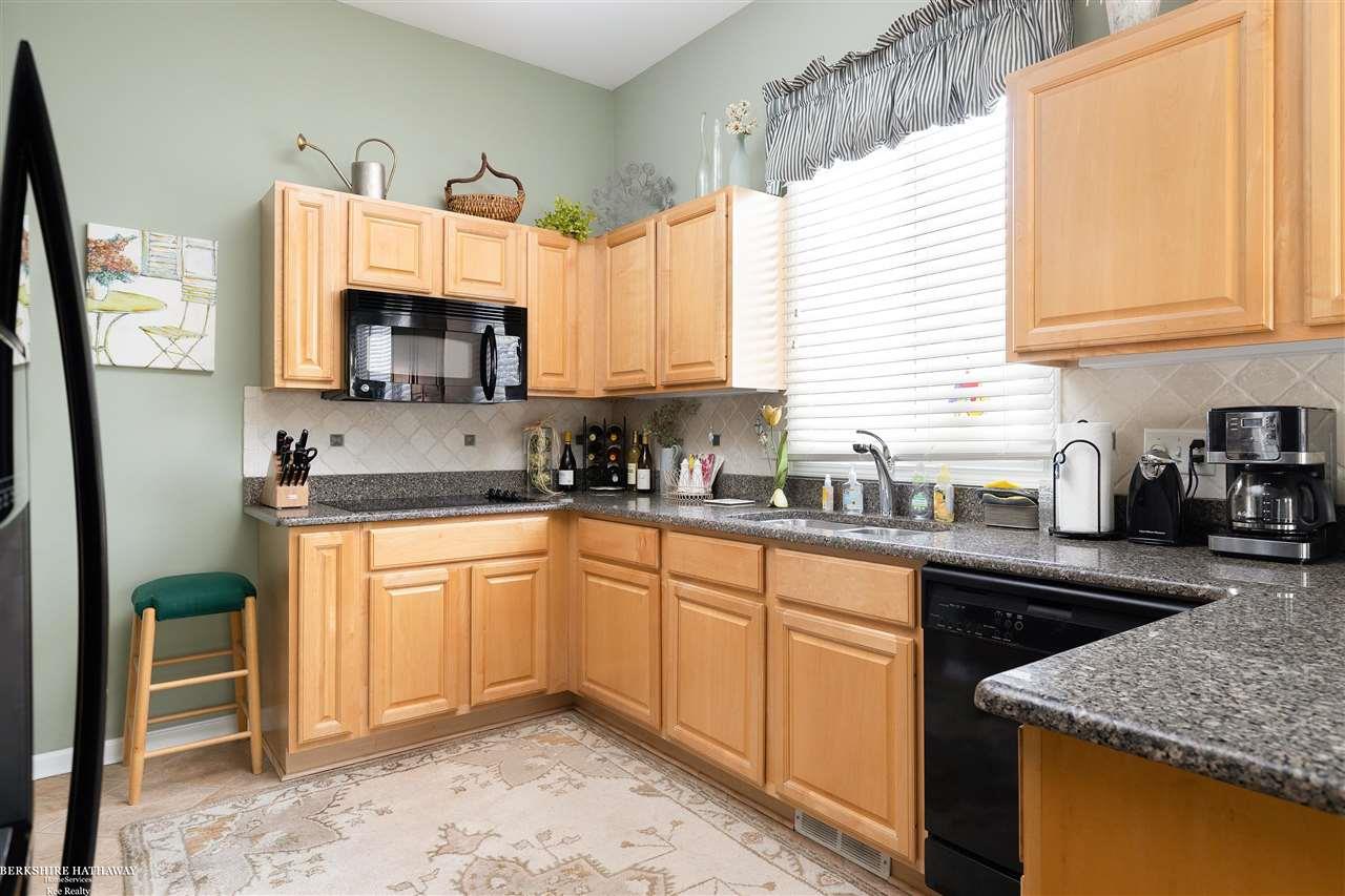 3233 Topview Court Rochester Hills, MI 48309 - Photo 15 of 43