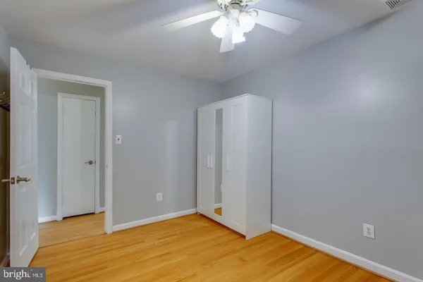 $3,400 | 5834 Pratt Street, Alexandria, VA 22310