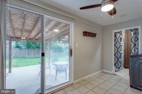 $3,400 | 5834 Pratt Street, Alexandria, VA 22310