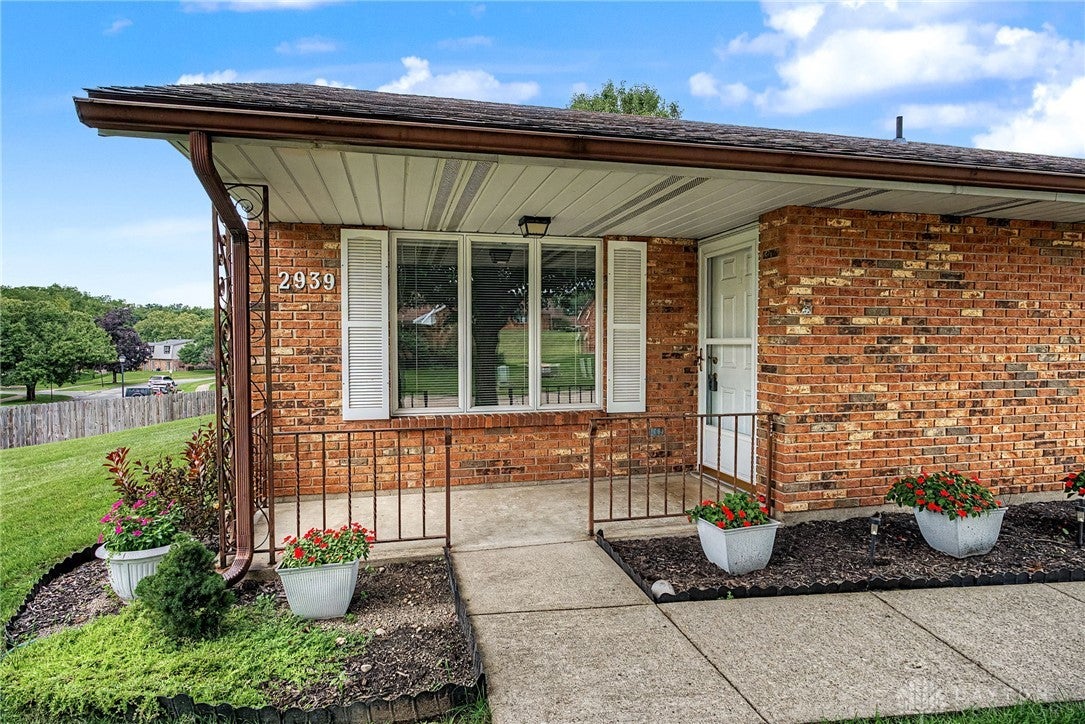 2939 Avery Circle Springfield, OH 45503 - Photo 4 of 25 Gallery Image 4