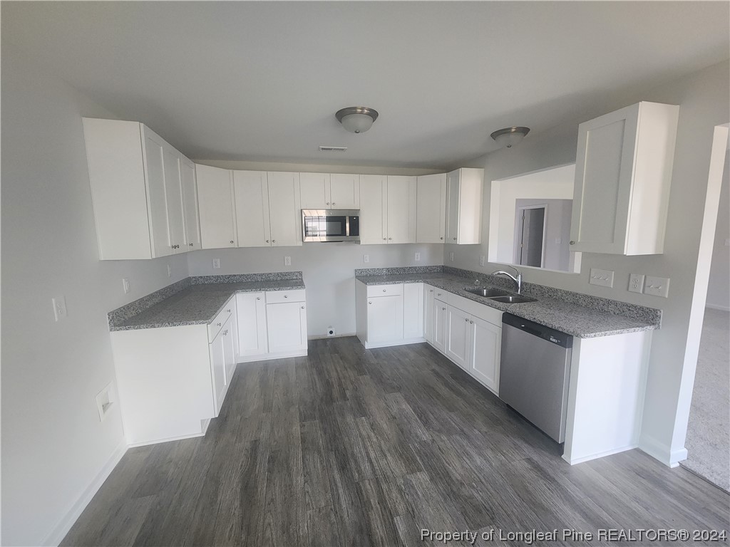 1716 Ragsdale Road Hope Mills, NC 28348 - Photo 3 of 8 Gallery Image 3