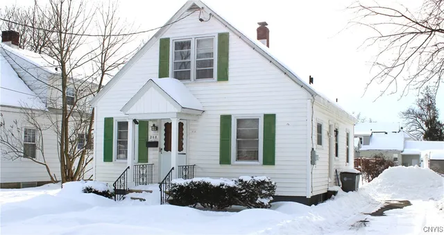 $129,900 | 208 East Locust Street, Rome, NY 13440