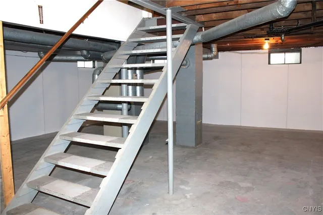 $129,900 | 208 East Locust Street, Rome, NY 13440