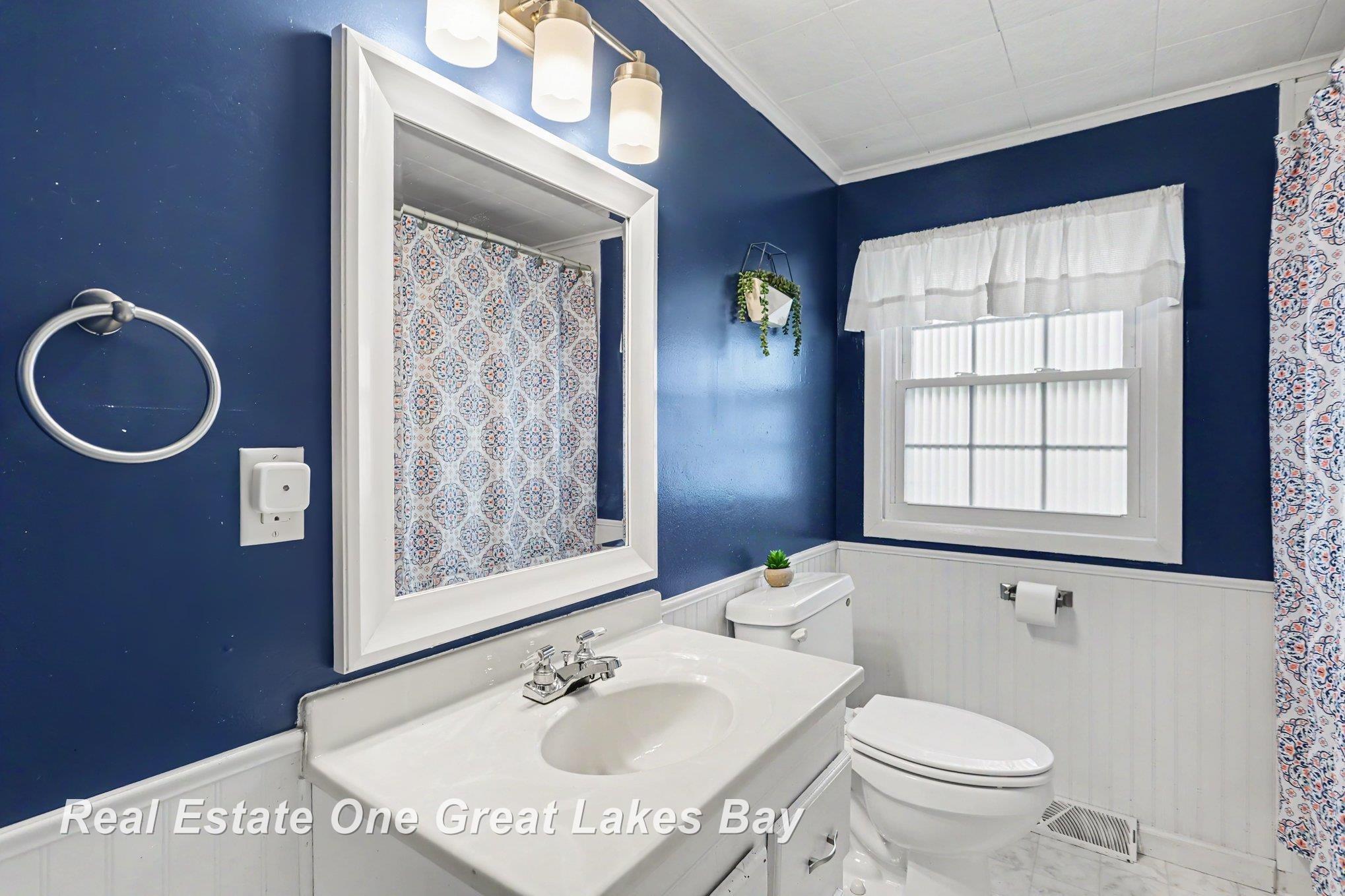1135 West Moore Road Saginaw, MI 48601 - Photo 11 of 21 Gallery Image 11