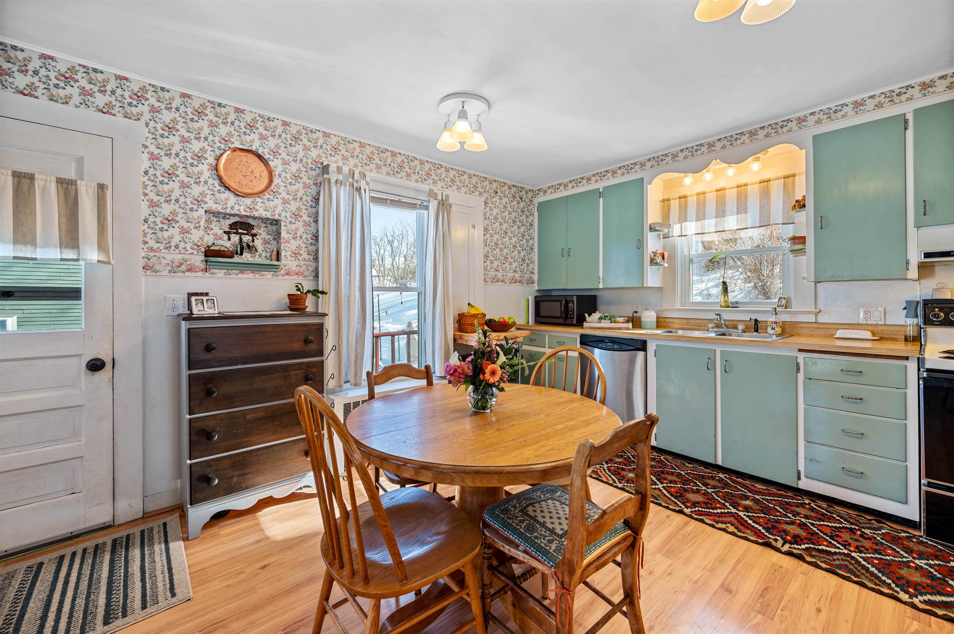 20 George Street Barre, VT 05641 - Photo 8 of 41