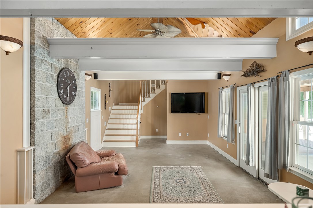 548 Mendon Road North Smithfield, RI 02896 - Photo 16 of 48 Gallery Image 16