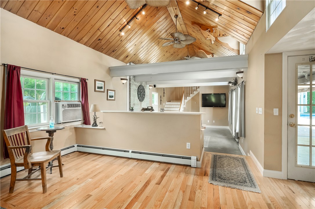548 Mendon Road North Smithfield, RI 02896 - Photo 18 of 48 Gallery Image 18