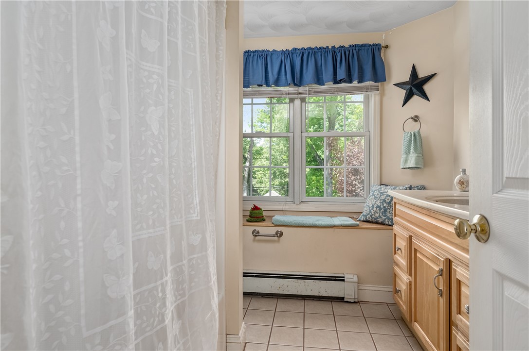 548 Mendon Road North Smithfield, RI 02896 - Photo 20 of 48 Gallery Image 20