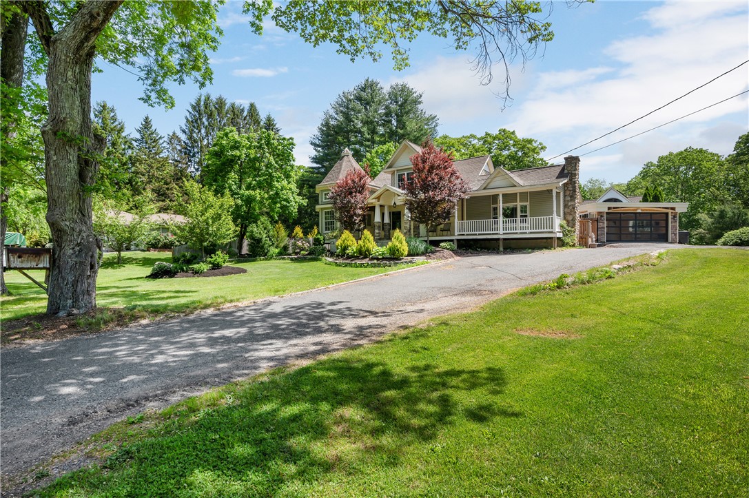 548 Mendon Road North Smithfield, RI 02896 - Photo 2 of 48 Gallery Image 2