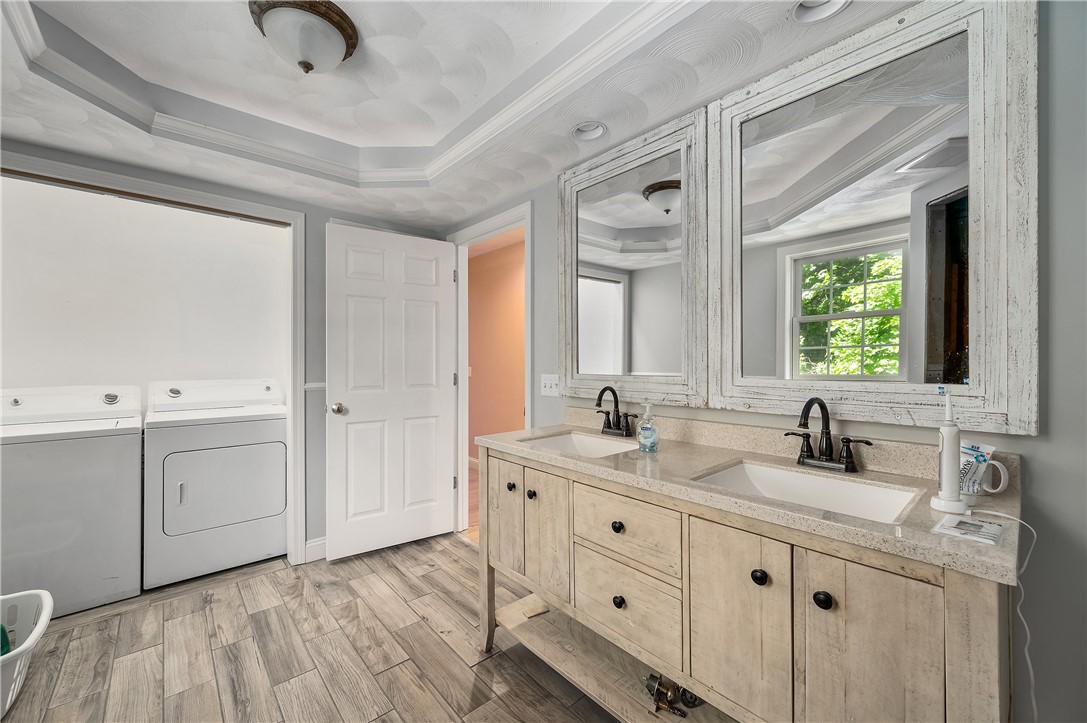 548 Mendon Road North Smithfield, RI 02896 - Photo 23 of 48 Gallery Image 23