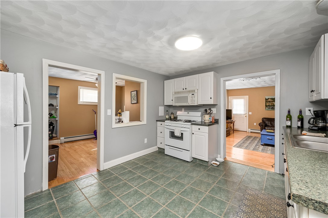 548 Mendon Road North Smithfield, RI 02896 - Photo 30 of 48 Gallery Image 30