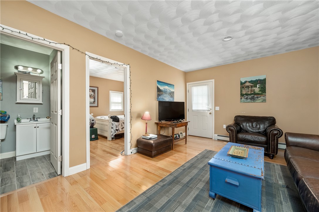 548 Mendon Road North Smithfield, RI 02896 - Photo 36 of 48 Gallery Image 36