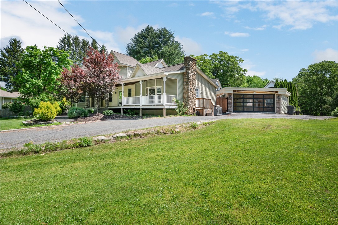 548 Mendon Road North Smithfield, RI 02896 - Photo 9 of 48 Gallery Image 9