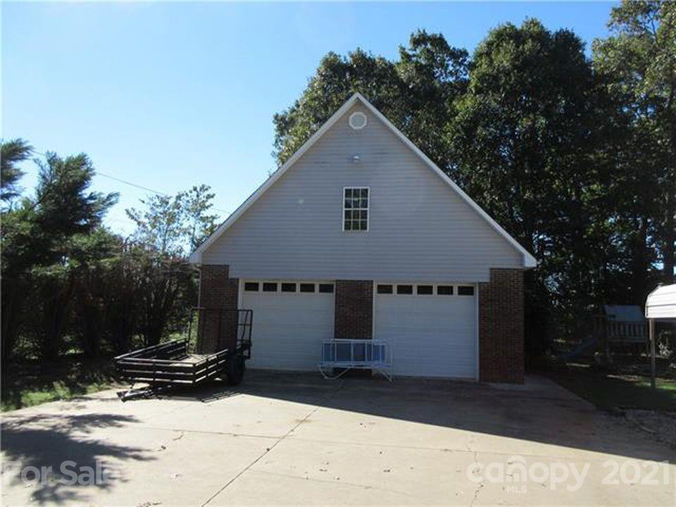 2511 Bud Arndt Road Maiden, NC 28650 - Photo 2 of 4 Gallery Image 2