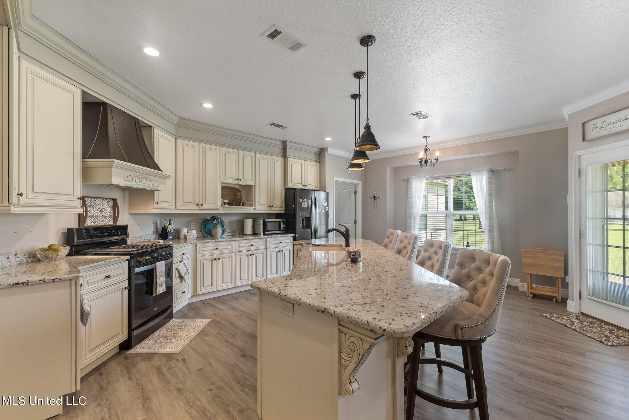 1223 Weeks Road Lucedale, MS 39452 - Photo 12 of 45 1223_Weeks_Rd-12